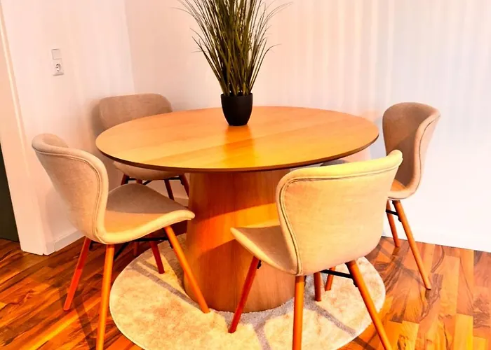 Lägenhet New In Buckau - Waschmaschine, Smart-tv, Neues Badezimmer *