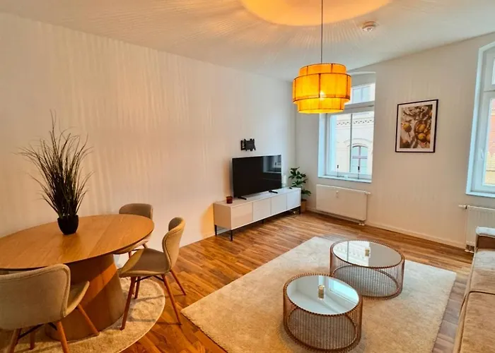 Lägenhet New In Buckau - Waschmaschine, Smart-tv, Neues Badezimmer *